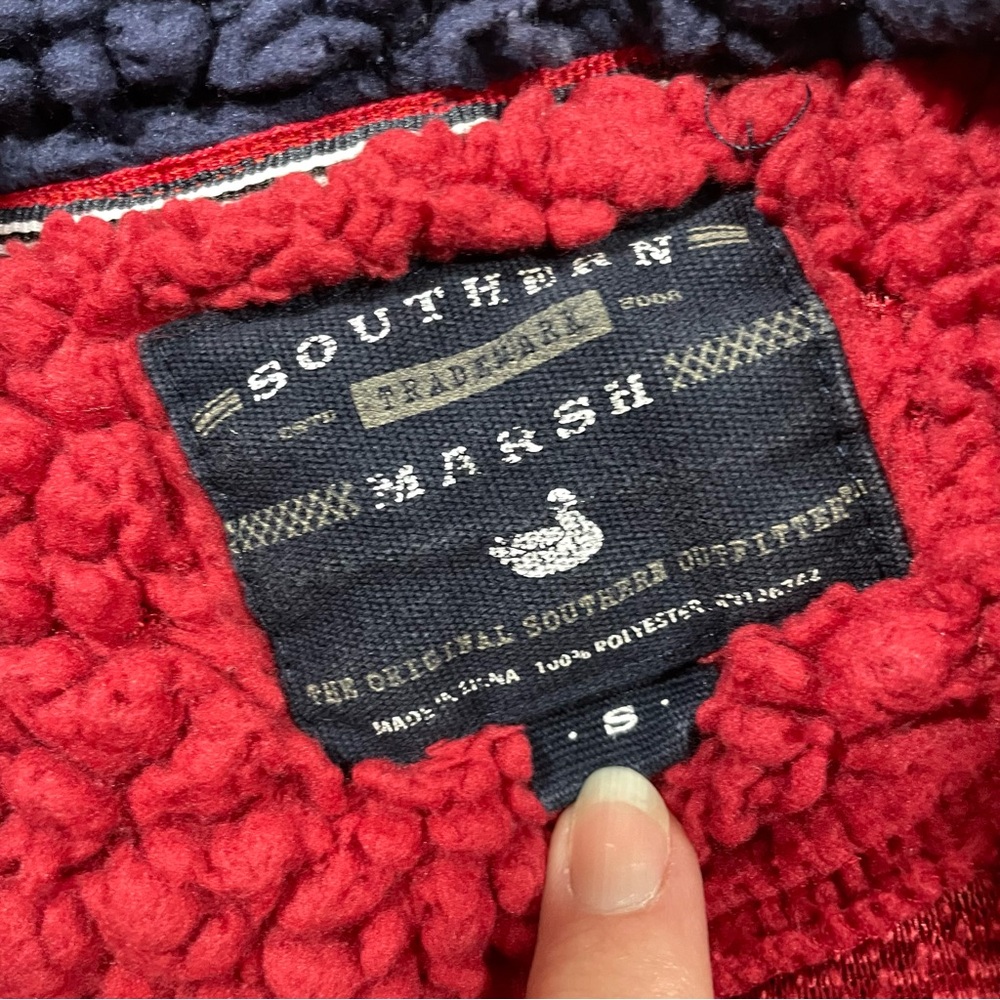 Southern Marsh Fleece Sweater Pullover Red 
Size Small - Picture 3 of 4